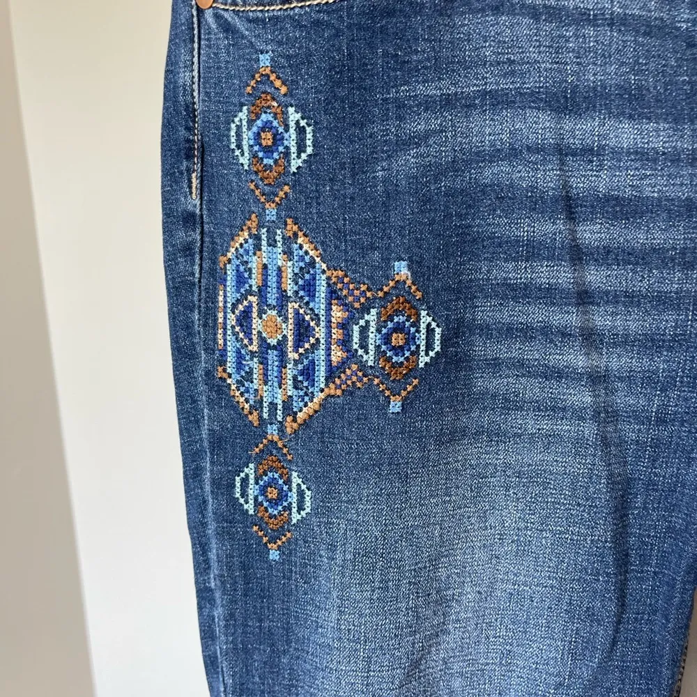 Wrangler  Embroidered Distressed Flare Jeans size 11/34 rodeo western southwest - Image 10