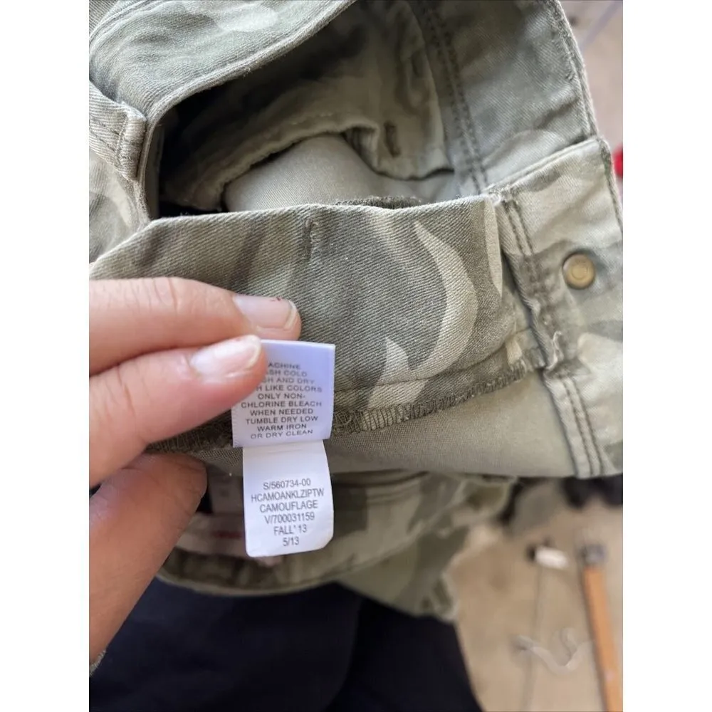 Banana Republic Heritage Camo army green Skinny Ankle Zip Stretch Jean's Sz 25 - Image 12