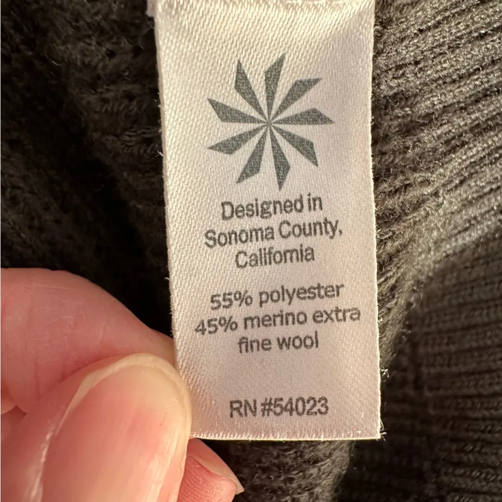 ATHLETA Hanover Merino V-Neck Oversized Sweater Dark Forest Green | Medium - Image 12