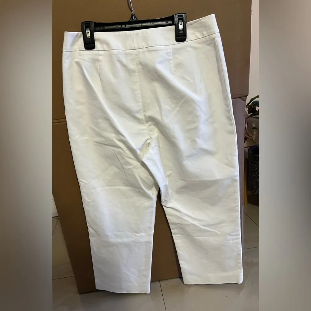 Amber Sun Collection Capri Pants 8 White Straight Leg Buttons Zipper cotton - Image 14