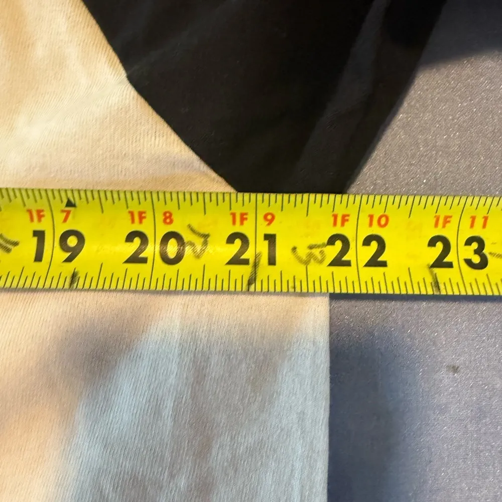 🎂60🎂th Birthday Black and Pink Graphic Tee Size XL - Image 5