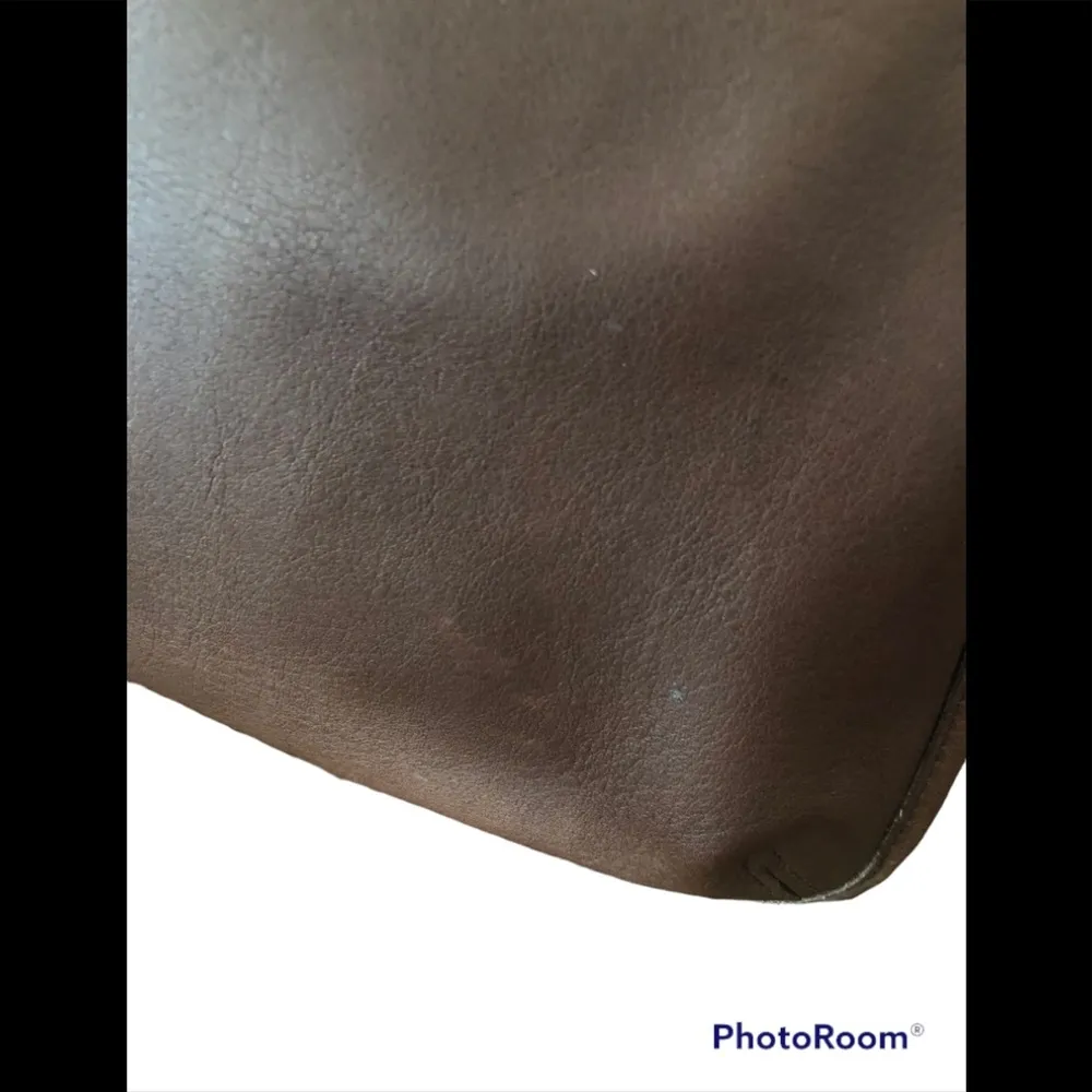 Vintage Coach Hippie Slim Leather Backpack - Image 3