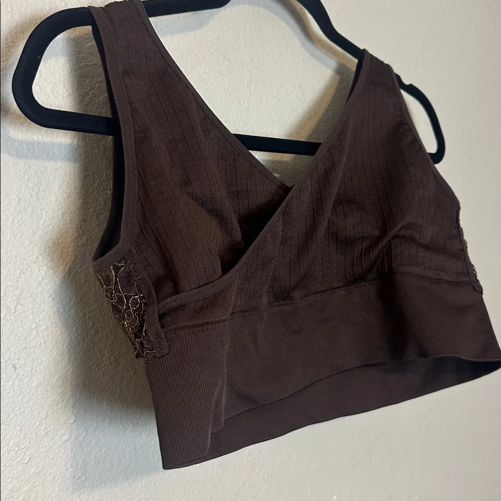 Sankom Patent Bra in‎ Brown and Gold Lace Size XL - Image 6