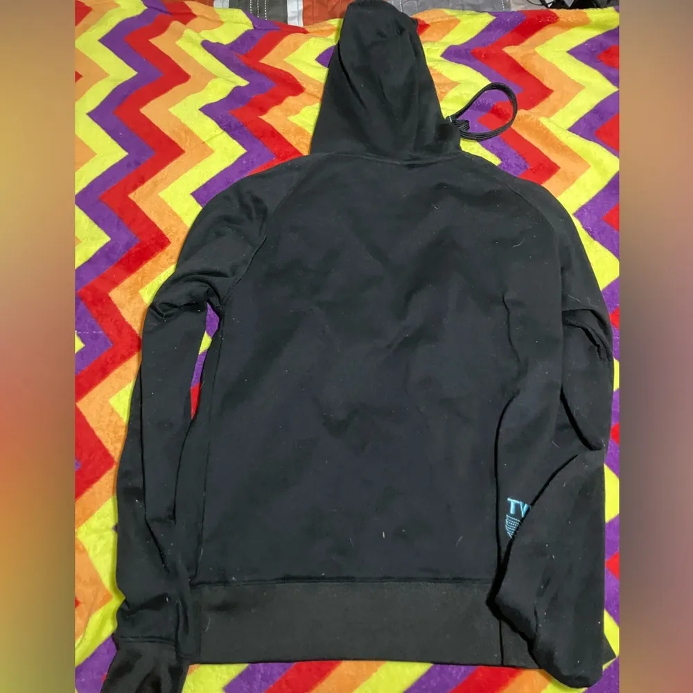 TYR black hoodie medium - Image 2