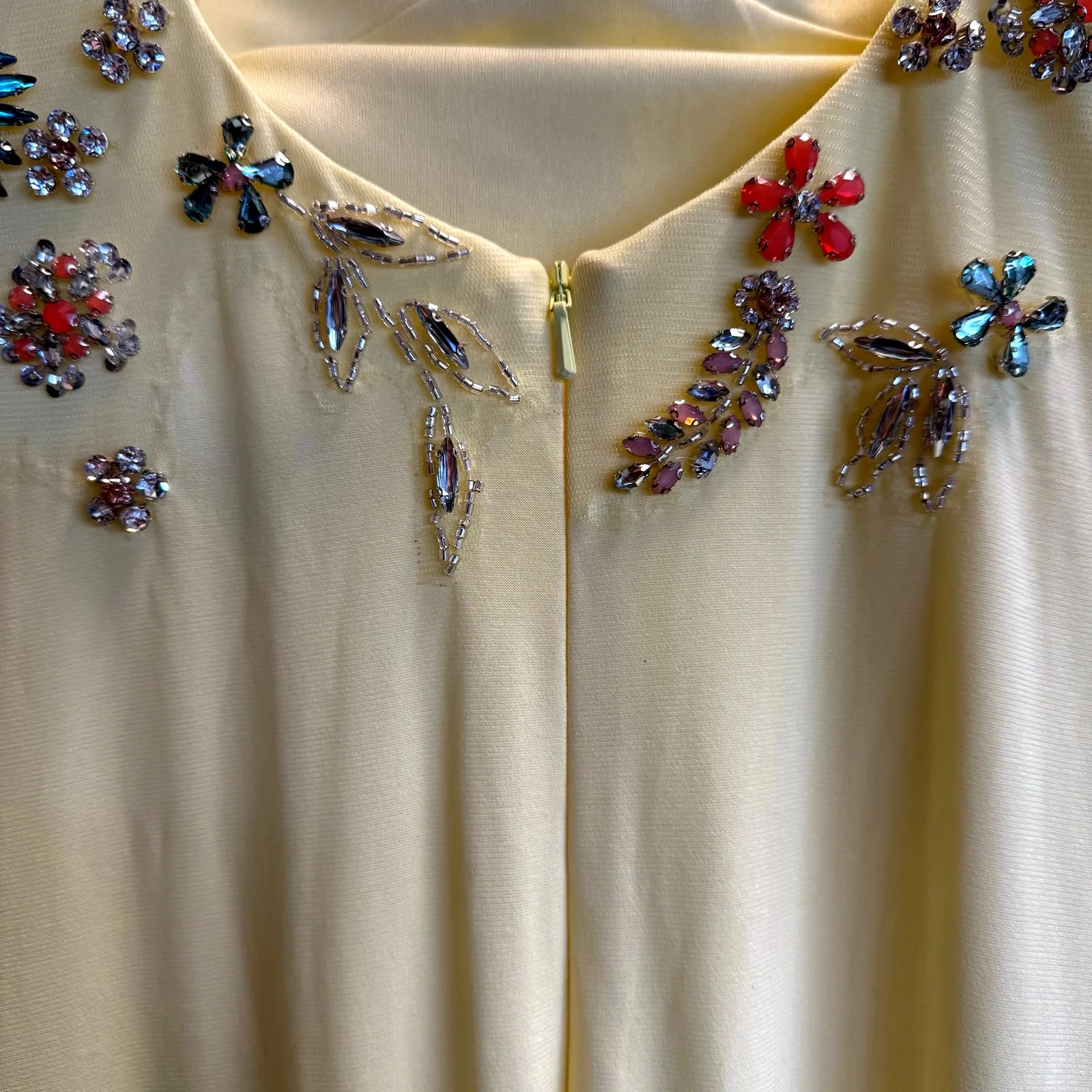 Mac Duggal Yellow Maxi Beaded Sequin Rhinestone Gown Scoop Back Dress Size 4 - Image 7