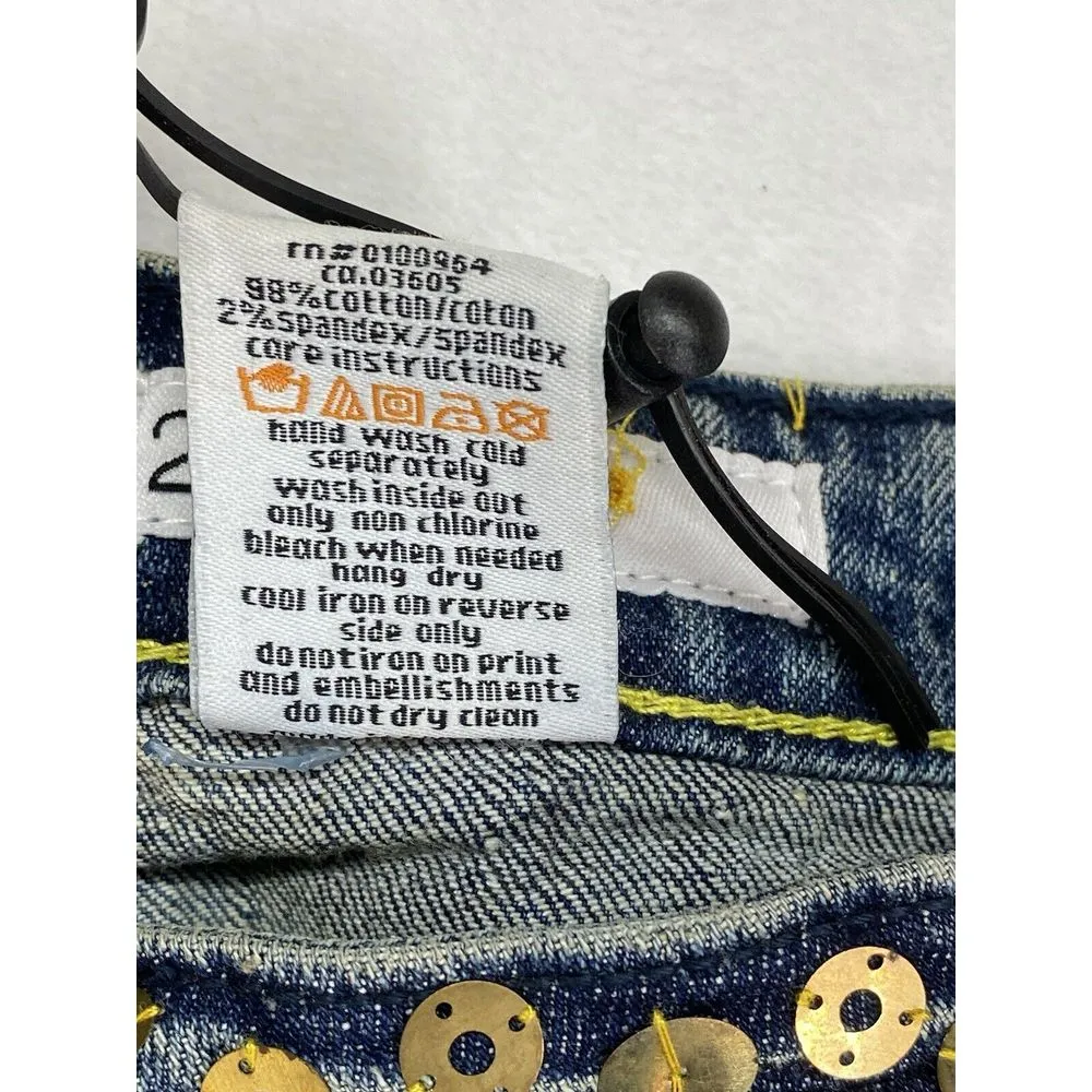Akademiks AKDMKS Womens sz 27‎ cuffed royal capri Jeans Embellished sequins - Image 11