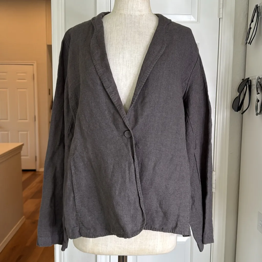 Eileen Fisher 100% Irish linen one button blazer - Image 2