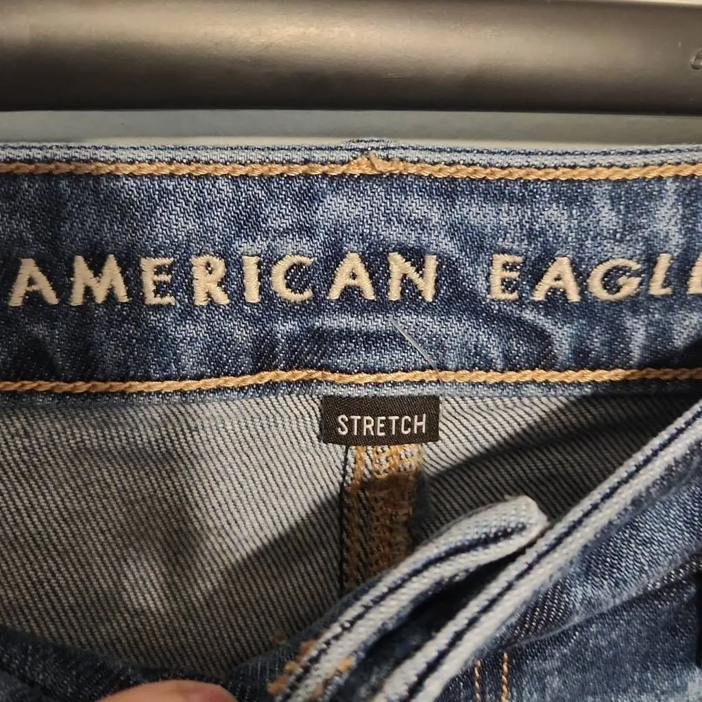 American Eagle Size 10 Super High Rise Baggy Wide Leg Jeans Destroyed - Image 4
