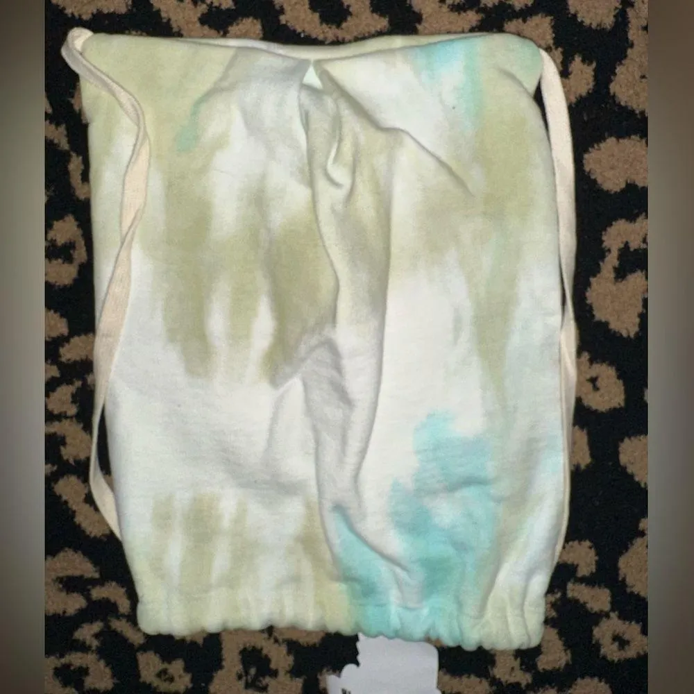 Boys Lie NWT  Tie Dye Drawstring Backpack - Image 4