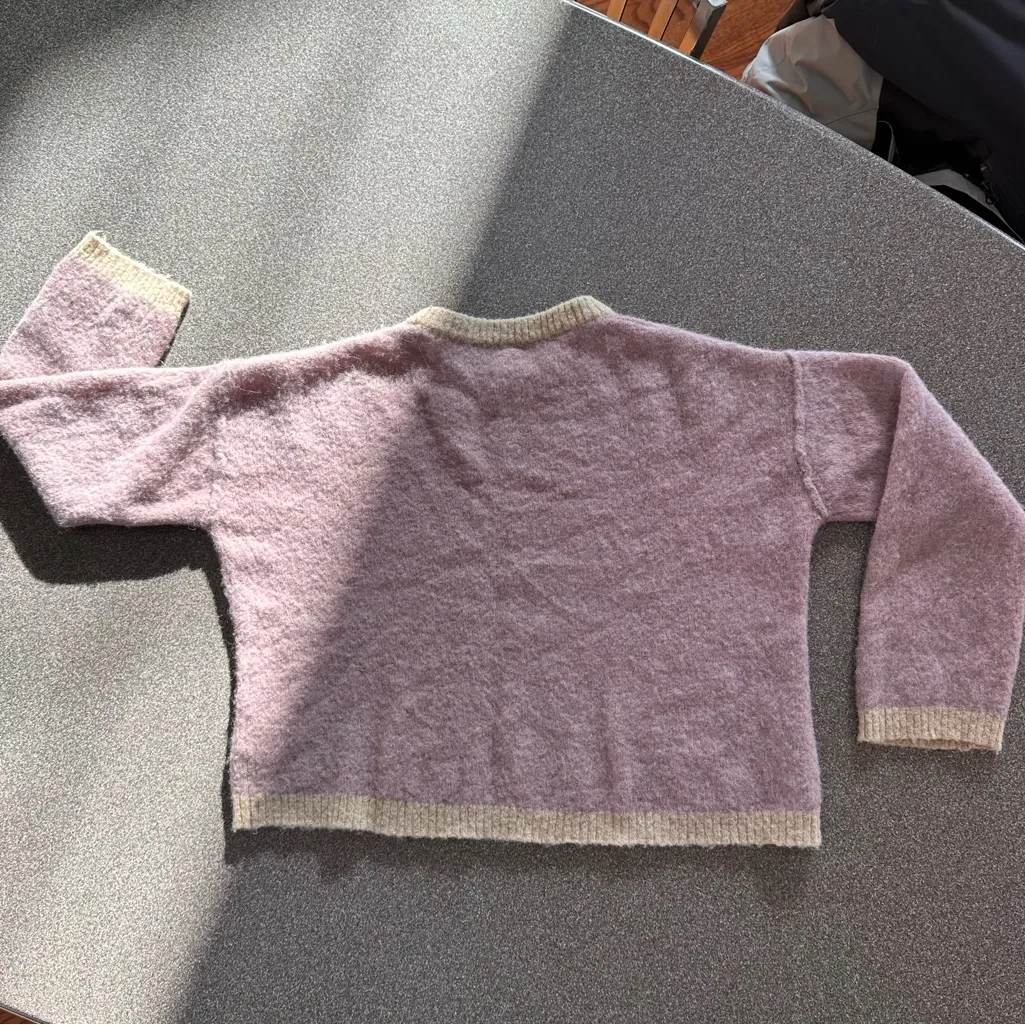 Free People Alpaca Wool Blend Cropped Sweater. Lilac With Cream Trim Crew Neck - Image 2