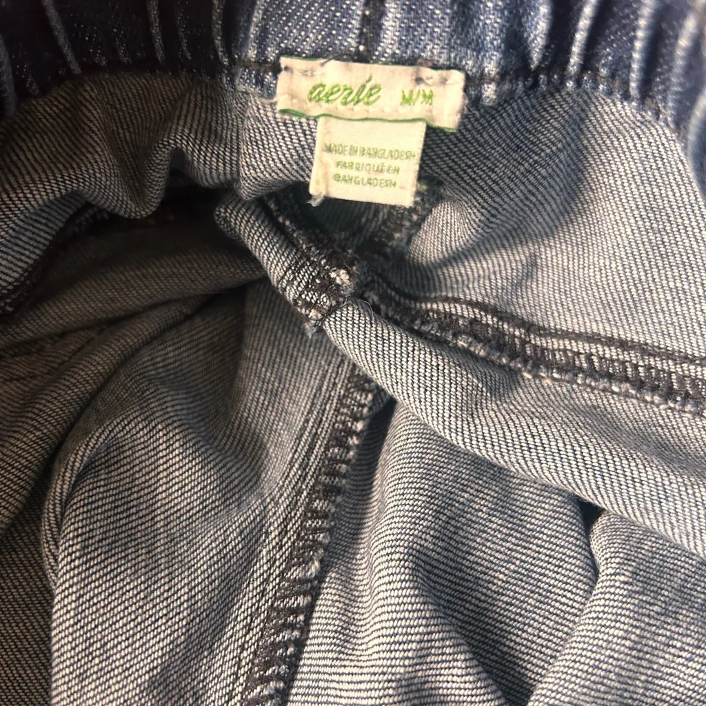 Aerie distressed drawstring elastic waist pull on denim joggers Size Medium - Image 10