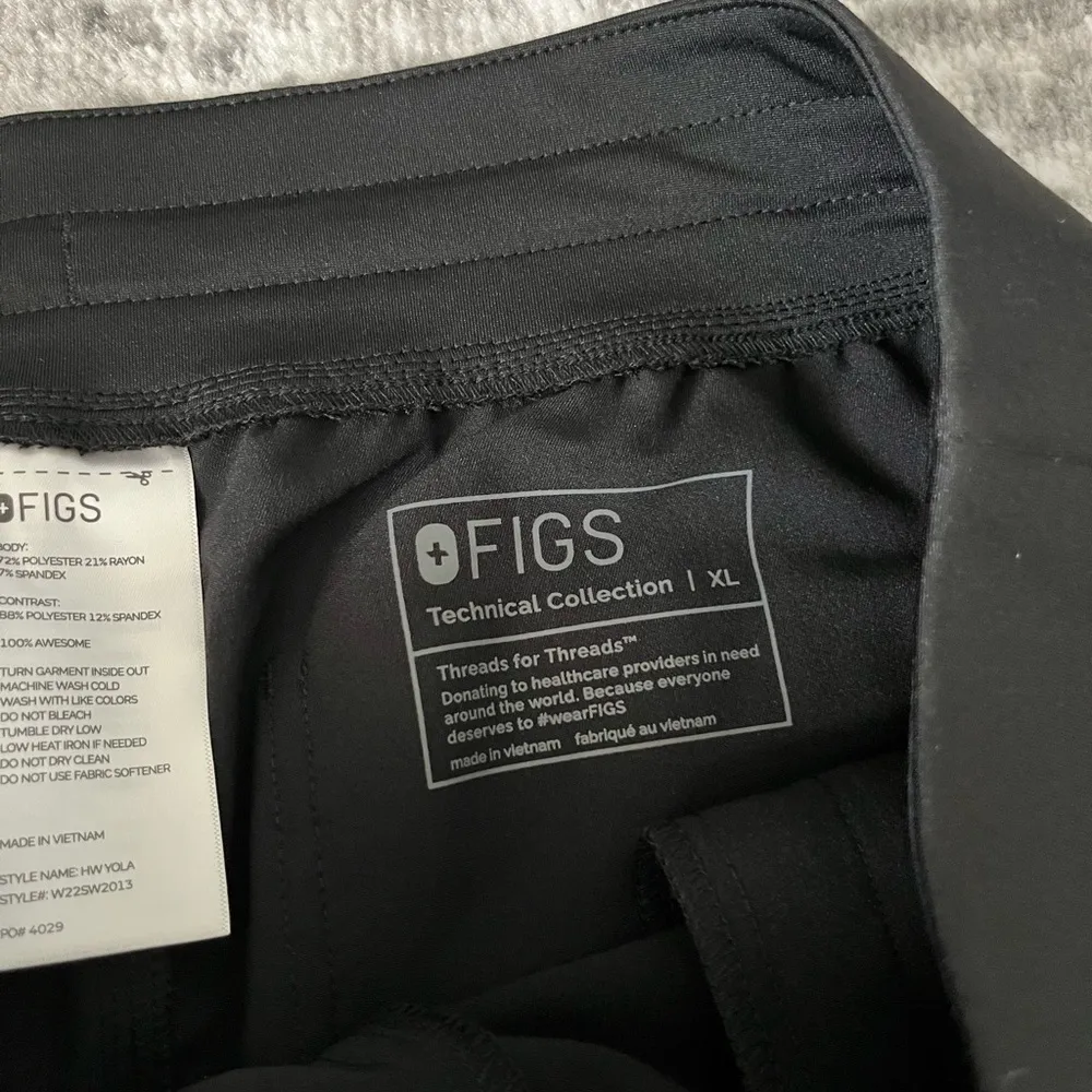FIGS  Scrub Pants - Image 5
