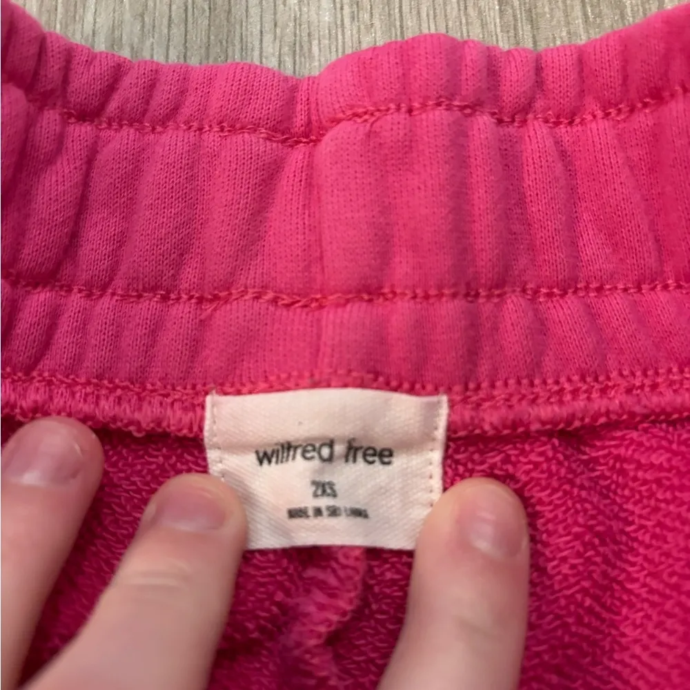 aritzia wilfred free shorts NWOT - Image 2