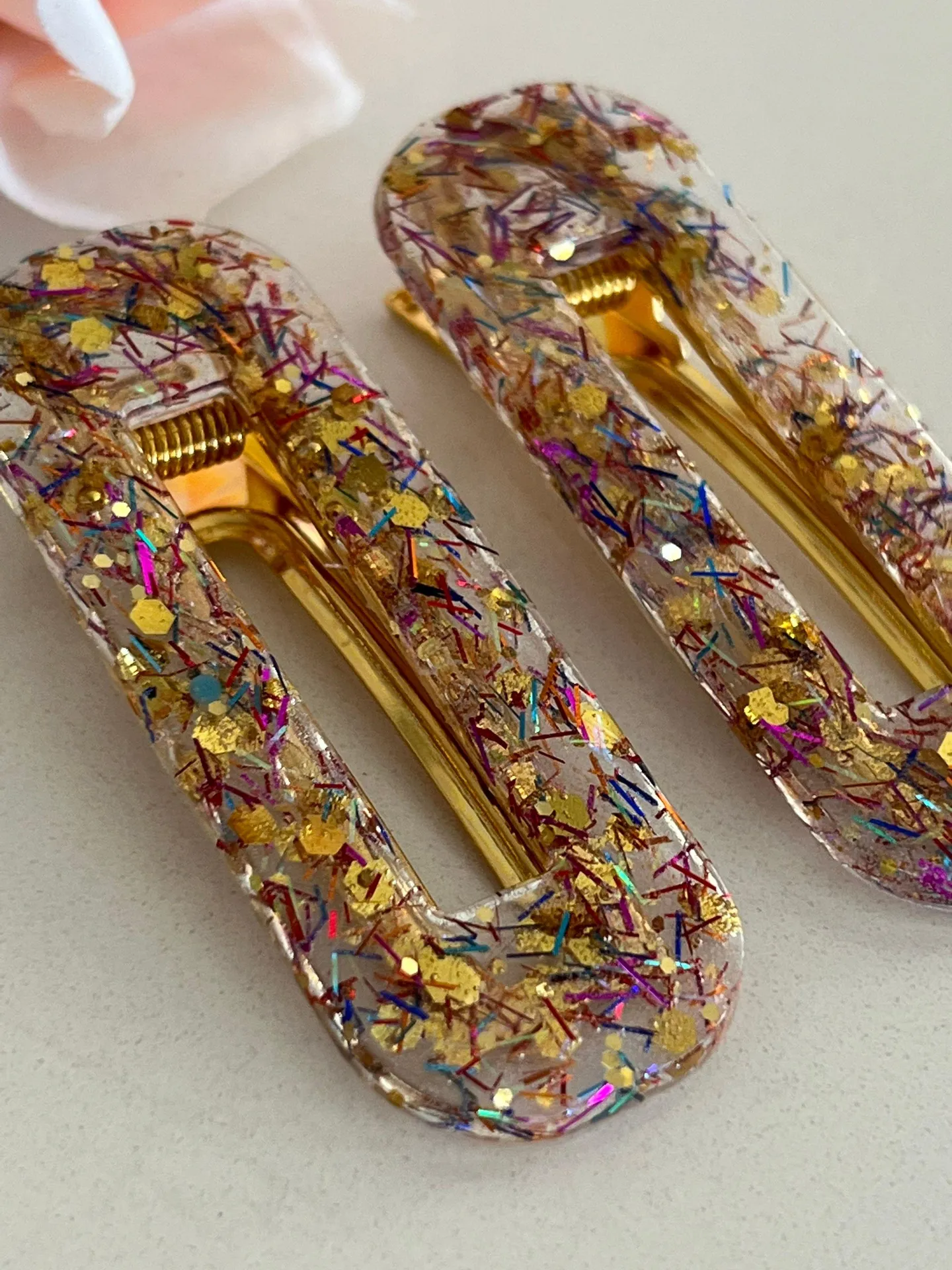 New 2 Pc Resin Matching hair clips Gold - Image 2