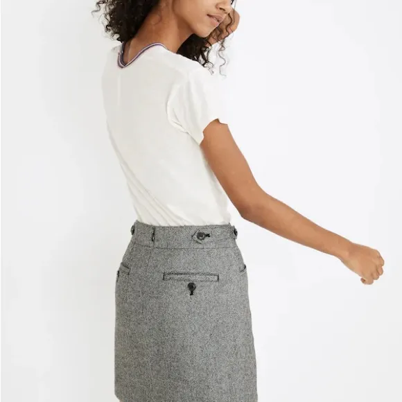 New Madewell Herringbone Assembly A-Line Mini Skirt
Size 2 - Image 6