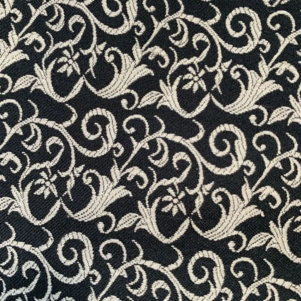 Vintage Gap Vest Wrap Tie Front Black Silver Abstract Brocade Vneck Waistcoat - Image 9