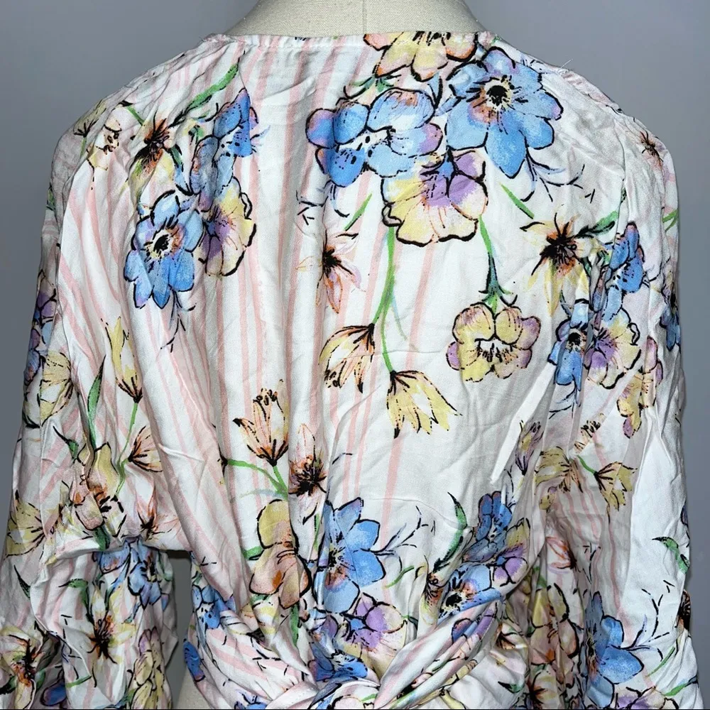 OLIVACEOUS Pink Striped Floral Wrap Tie V Neck Blouse Top Small NWT - Image 10