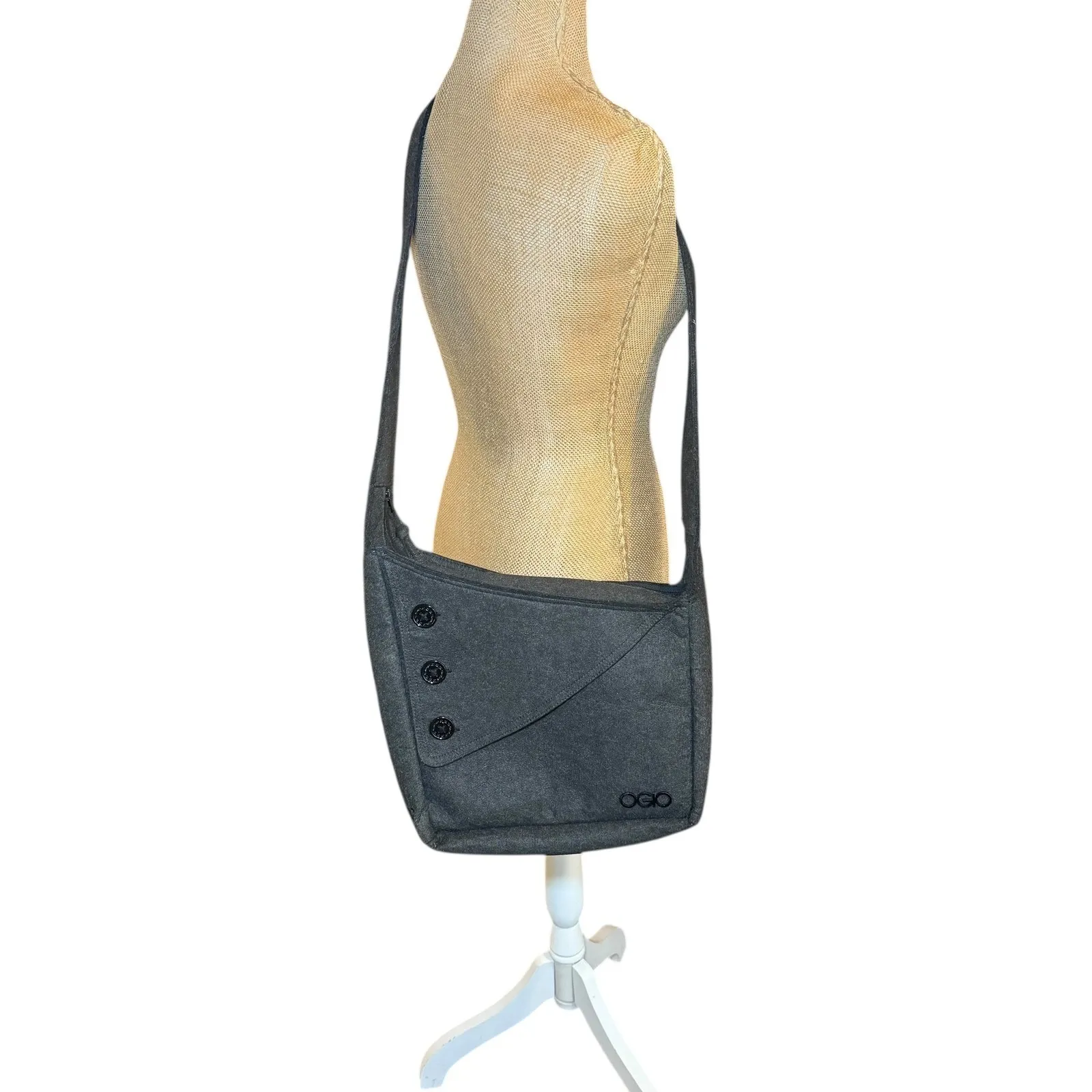 OGIO Charcoal Gray Shoulder Wool Messenger Bag Boho Casual Crossbody Everyday - Image 2