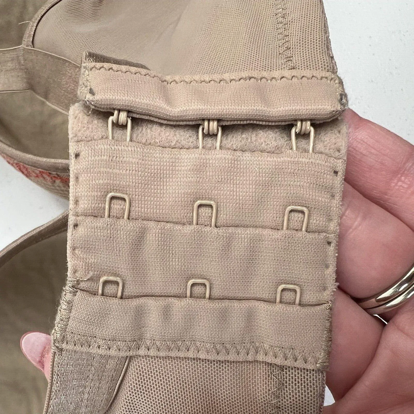 Cacique Size 42D Bra Lightly Lined Full Coverage Wireless No Wire Beige Women’s - Image 7