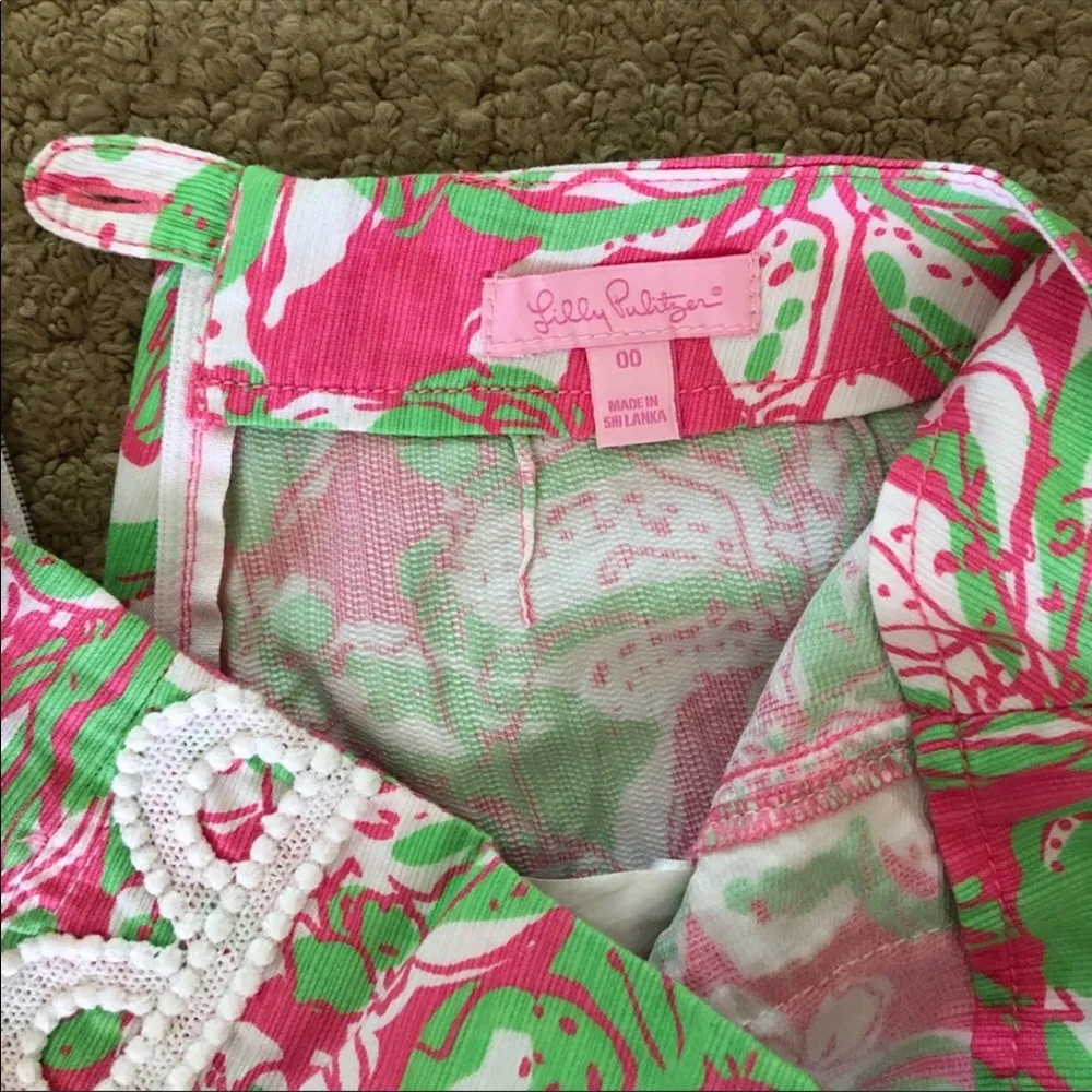 Lilly Pulitzer shorts . - Image 3