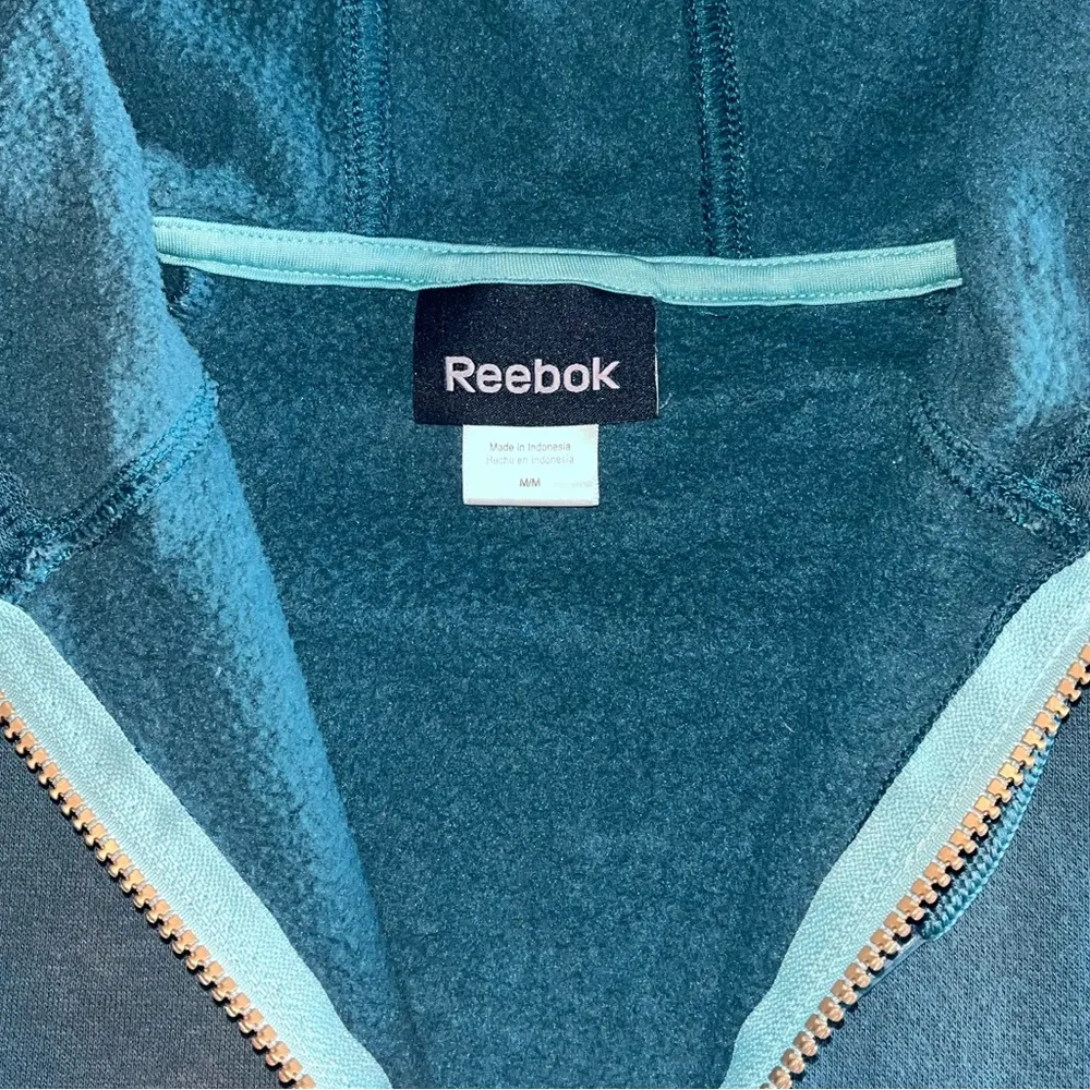 Reebok Women’s Half Zip Size Medium - Image 5