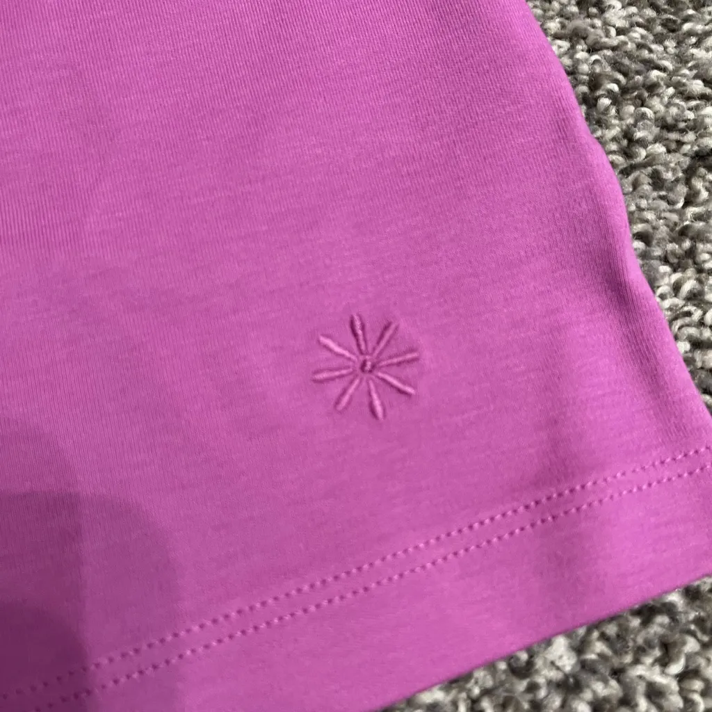 New Isaac Mizrahi Rose Short Sleeve T-Shirt M - Image 5