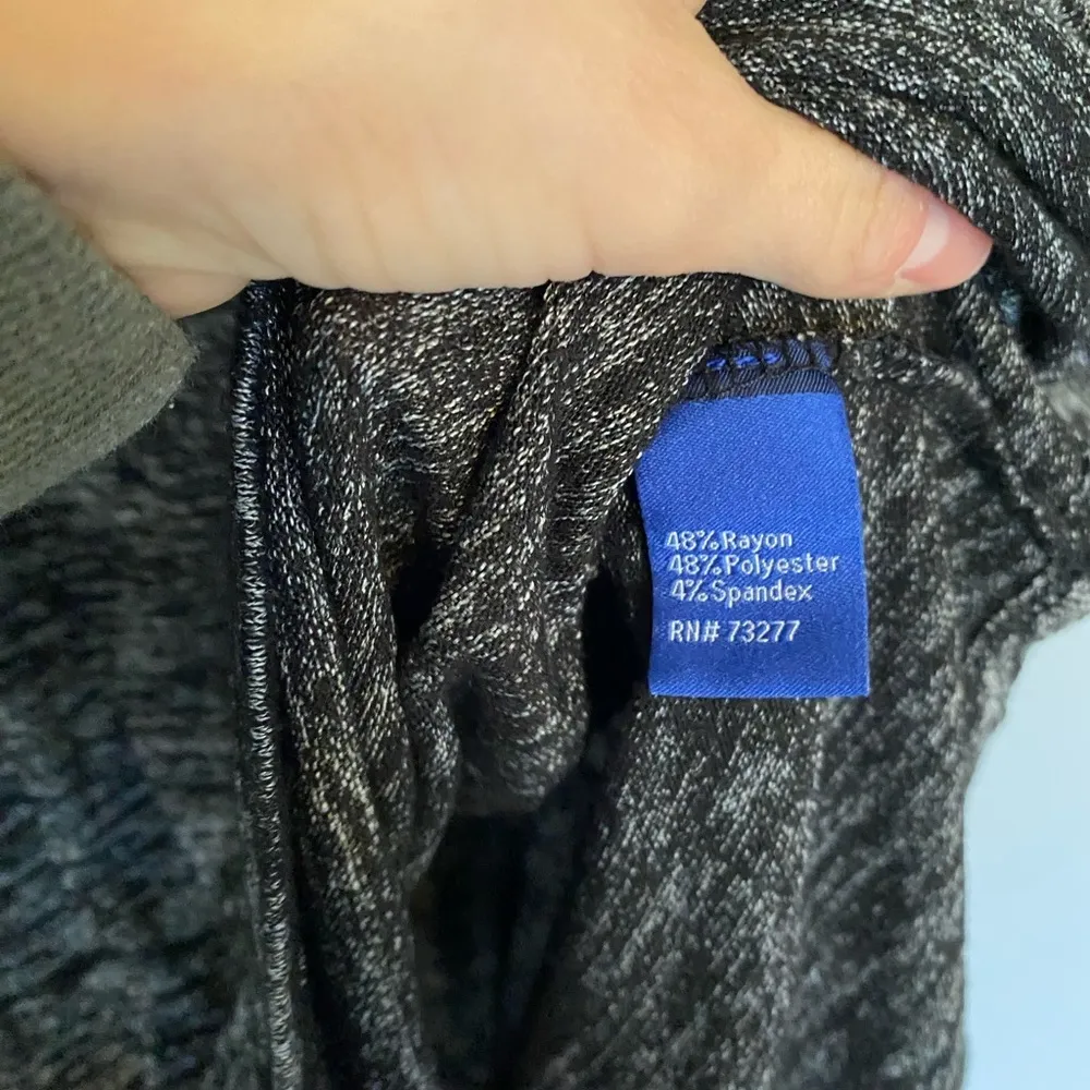 Apt. 9 Heather Gray Sweater Short Sleeve Size Small - Image 4