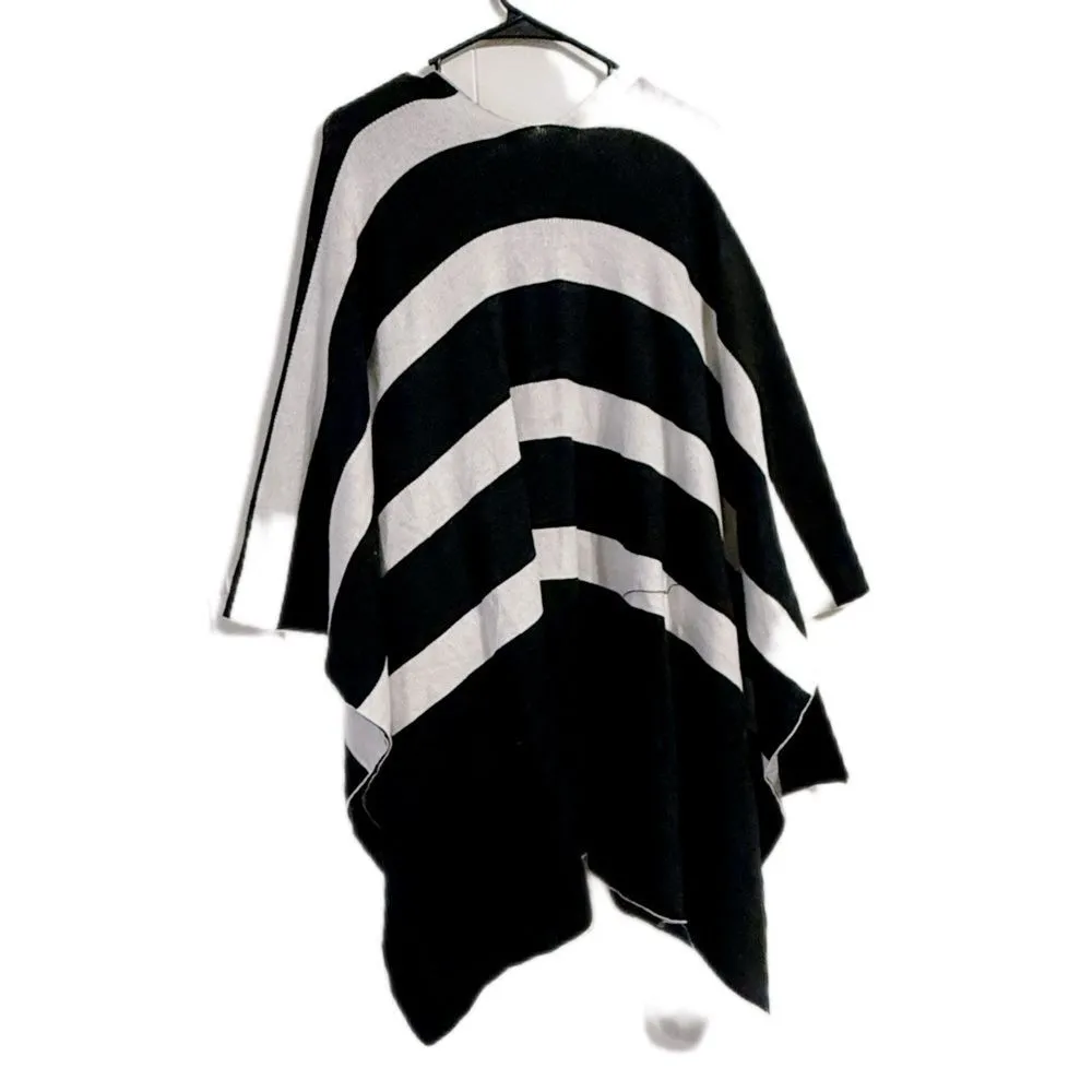 Karl Lagerfeld‎ Monochrome Women's Poncho - Image 2