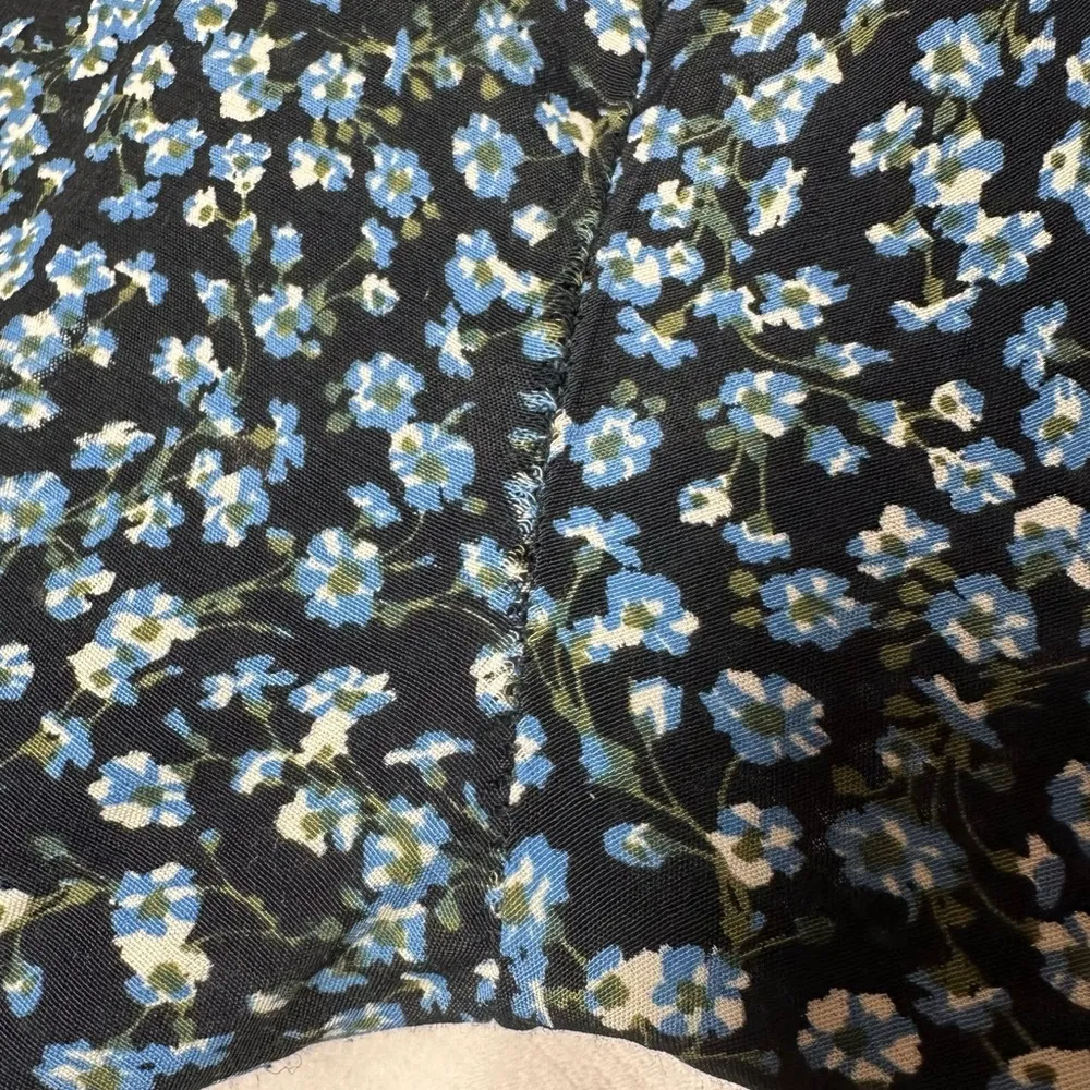 Faithfull the Brand Anthropologie Blue Ditsy Floral Bell Sleeve Wrap Dress Sz 6 - Image 6