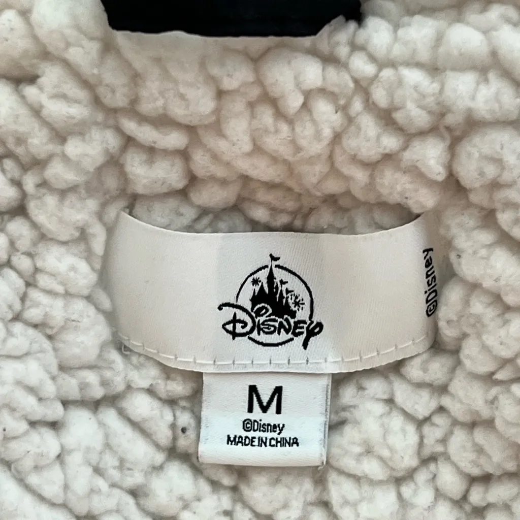 Disney women’s black Quilted Puffer Jacket - Image 6