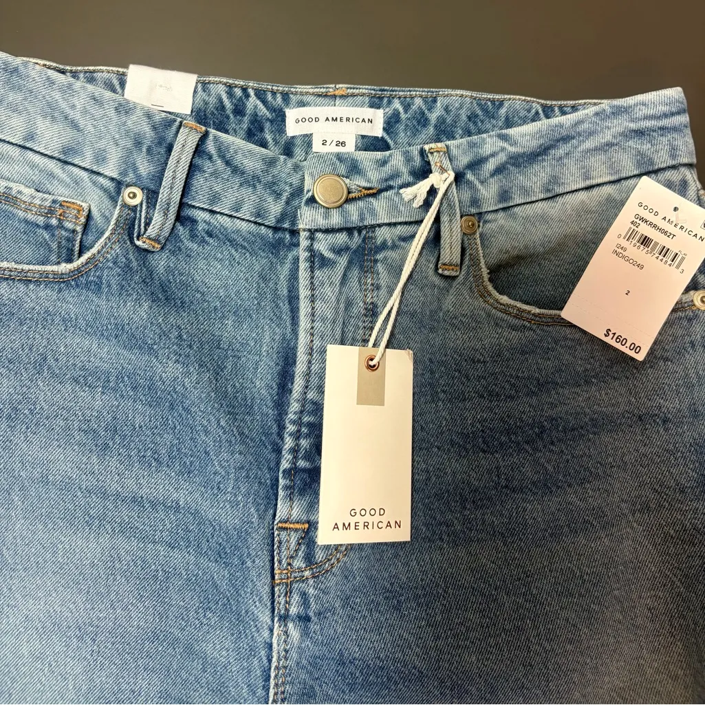 GOOD AMERICAN Weekender Distressed Straight Leg Jeans - Image 8