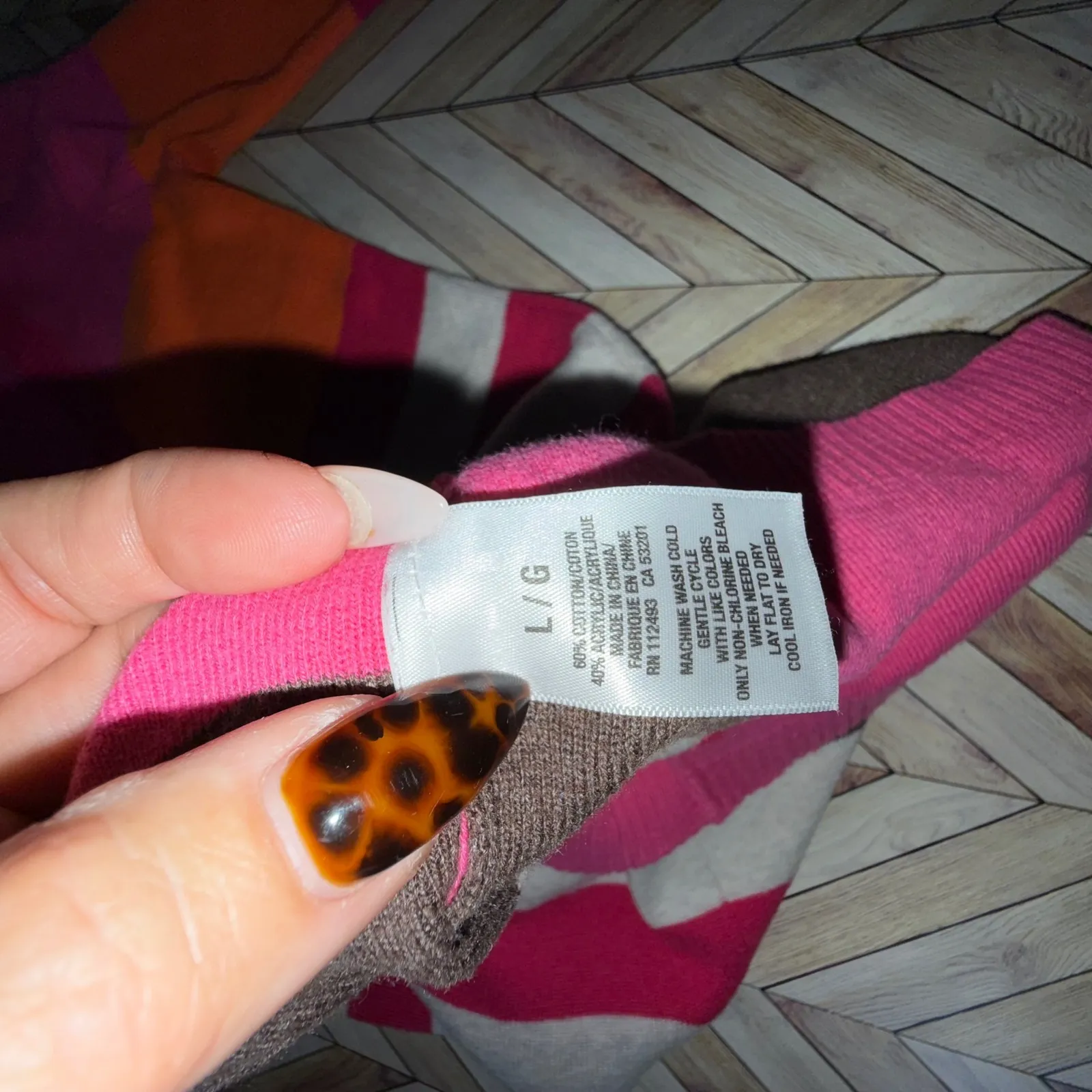 Aeropostale Pink Orange Stripe V Neck Sweater LG‎ Y2K Loralei Gilmore - Image 4