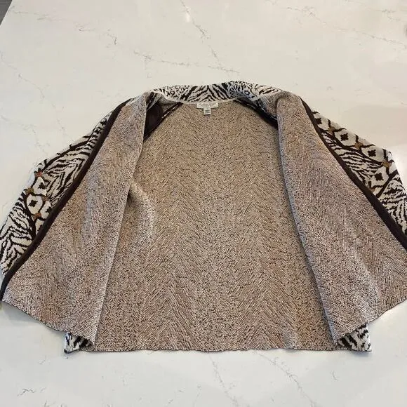 St. John Sport Vintage Wool Animal Print Sweater Jacket Full Zip Rare Pattern - Image 4