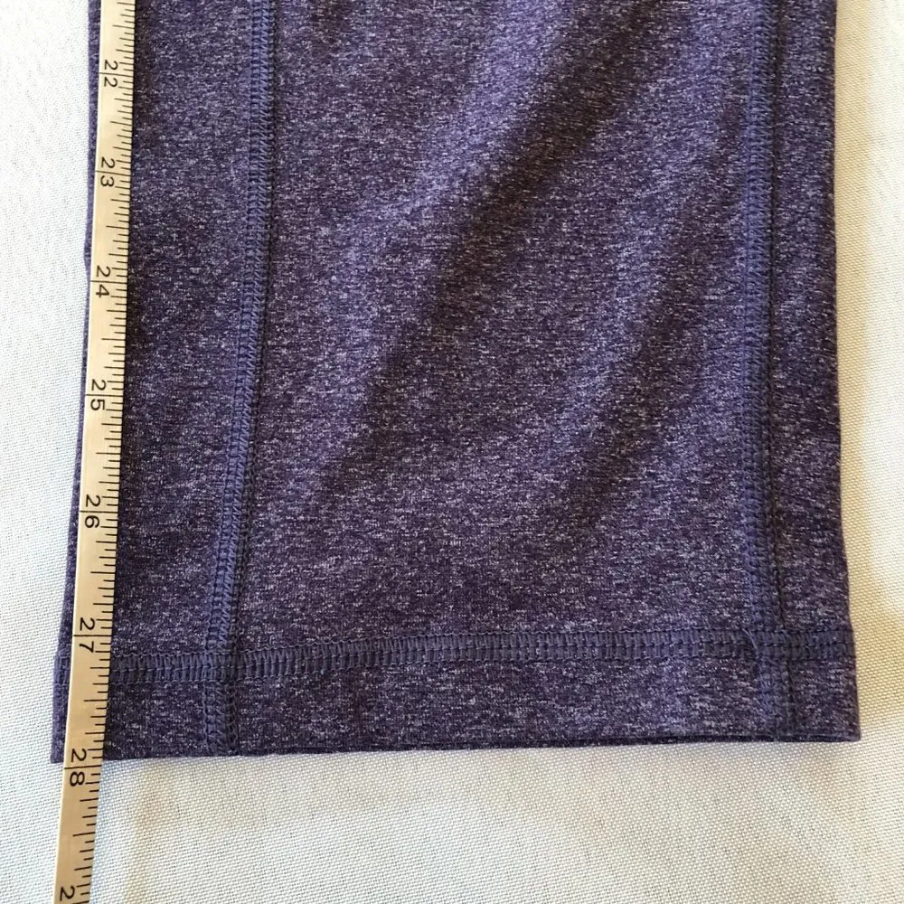 Active Old Navy Purple Capri Workout Leggings Size L - Image 3