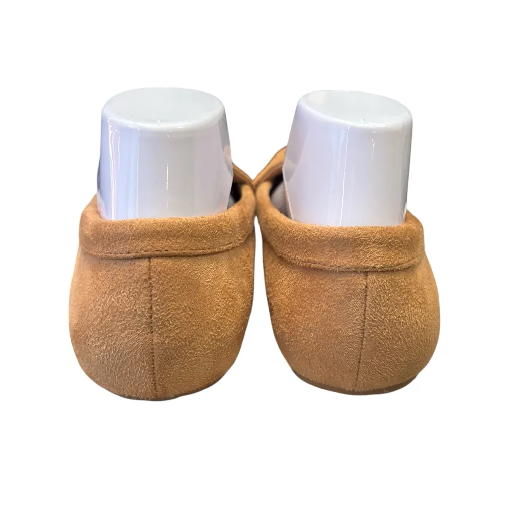 Comfortview Women's Camel‎ Suede Slippers size 9.5 - Image 3