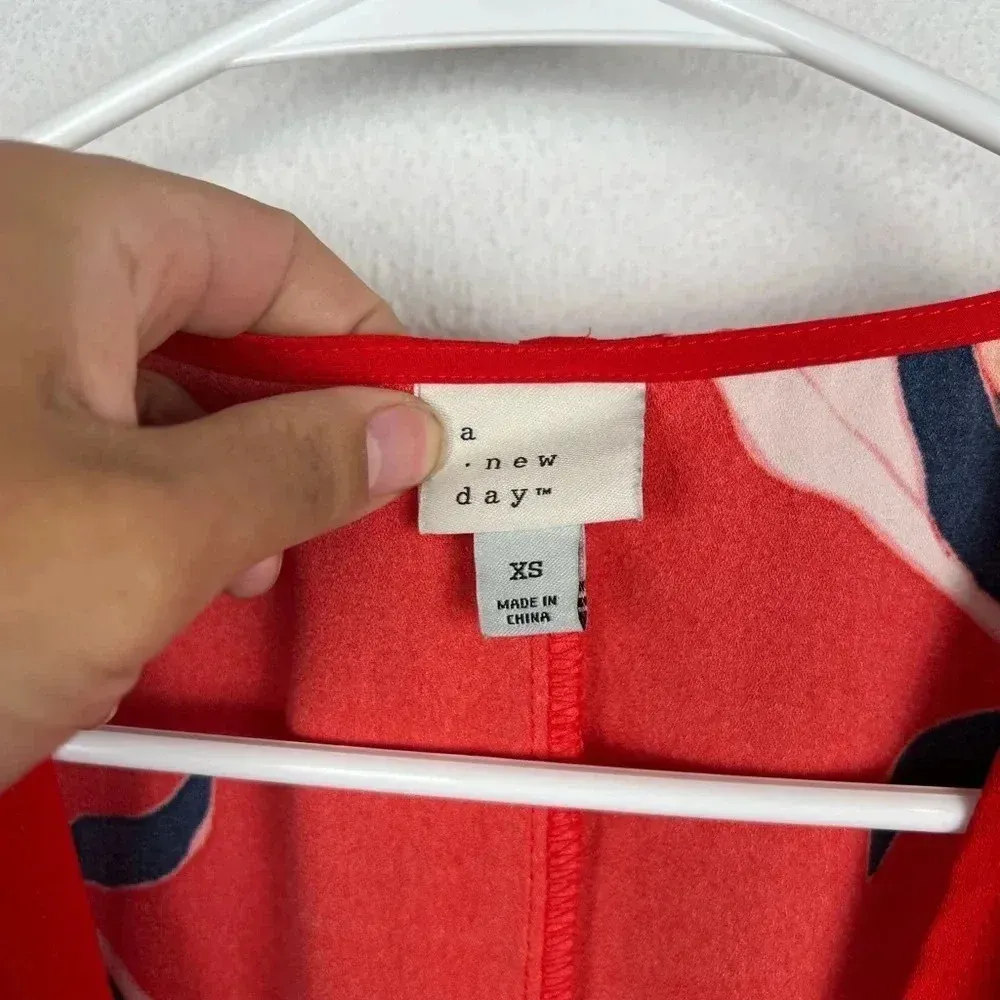 🌺🌹🌸 A New Day Beautiful Bright‎ Red Floral Wrap Dress Size XS - Image 6