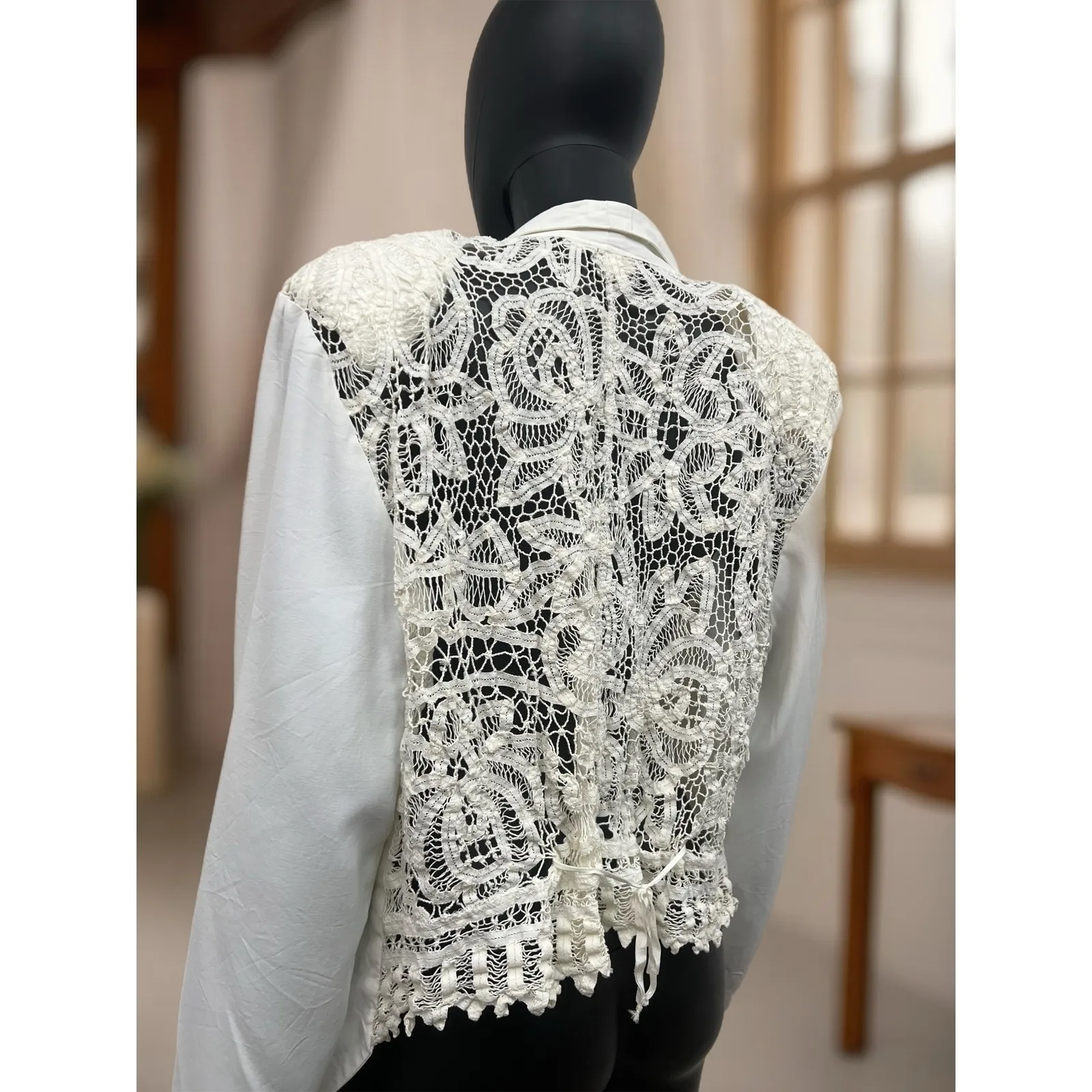 Wild Rose White Drape Front Lace-Back Cardigan USA Made Size 14 - Image 5