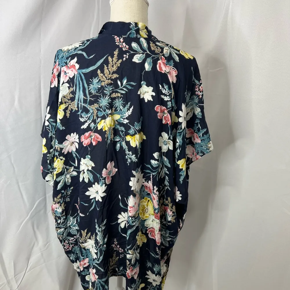 Loft boho floral print kimono wrap size m/l - Image 8