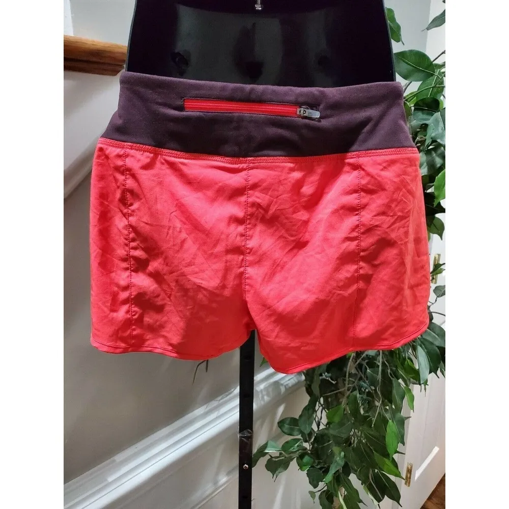Nike Dri Fit Women's Solid Red Polyester Pull on Casual Stretch Shorts Size M - Image 6