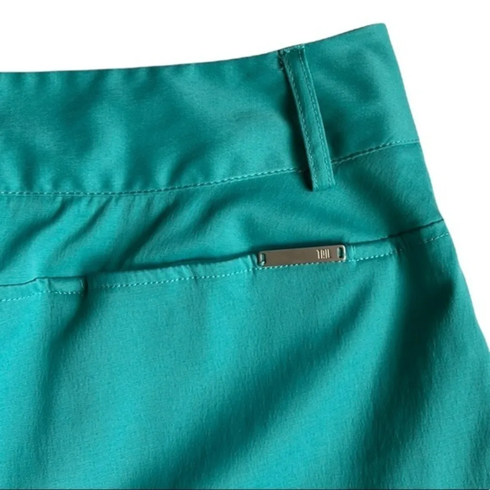 Tail Turquoise Crop Capri Golf Pants Size 6 Blue - Image 6