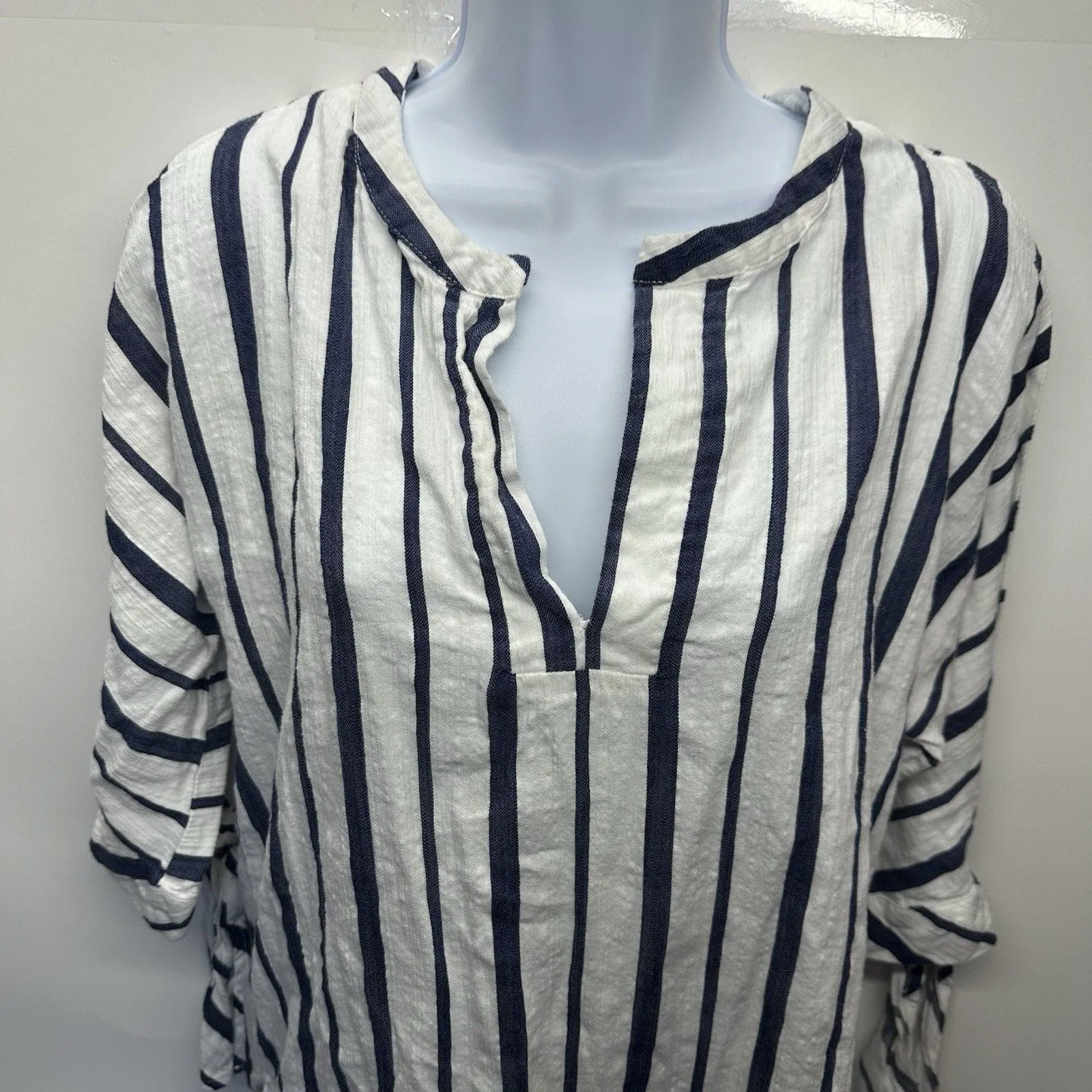 Blue Rain Womens Top Size Medium Navy and White Cold Shoulder Flowy Comfy Boho - Image 2