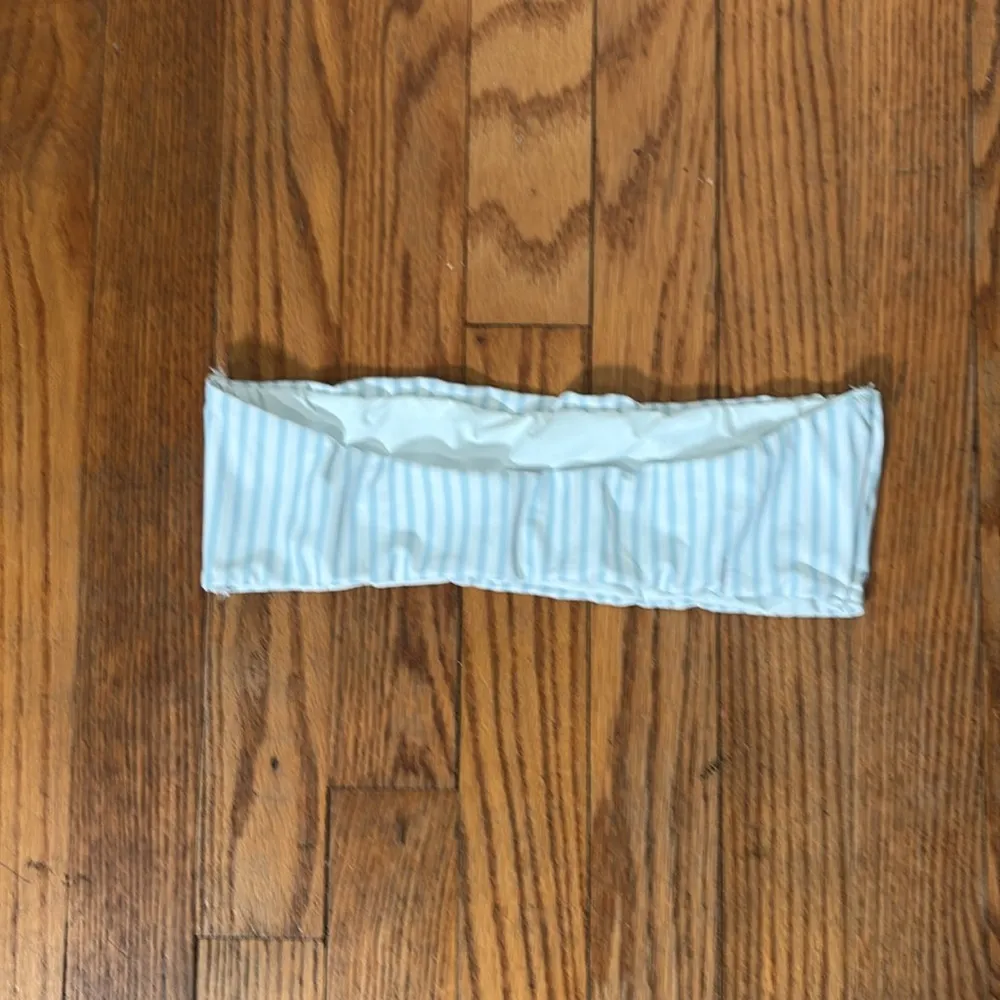 Charlie Holiday‎ Womens Striped Strapless Bikini Top Swimsuit Size S NWOT - Image 2