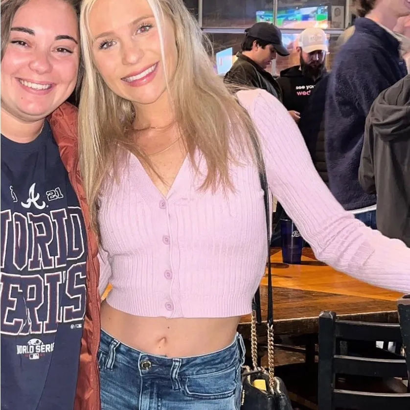 Emory Park Cropped Sweater Top! Super cute for going out! - Image 5