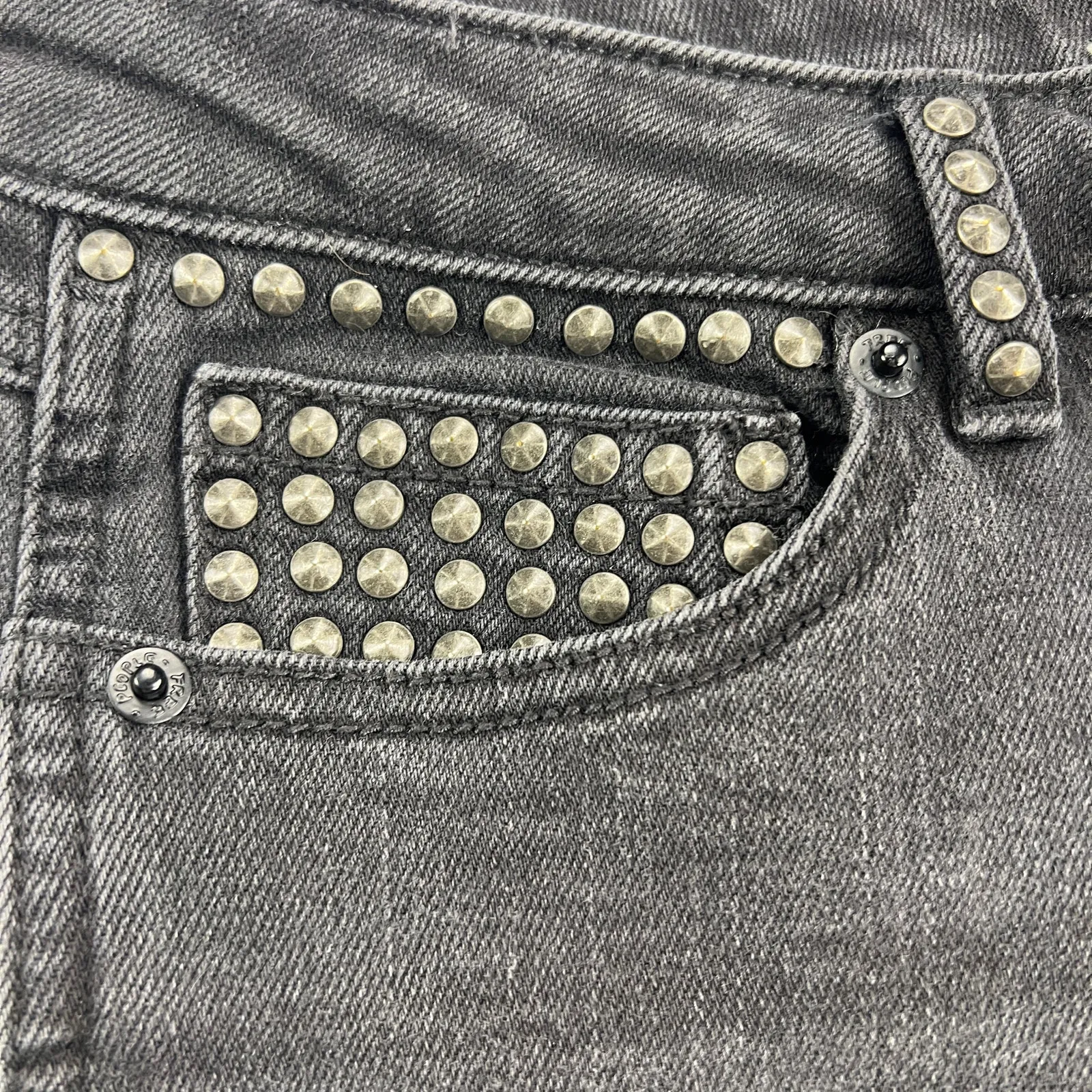 Free People Burnished Silver Studded Black Wash Skinny Distressed Jeans Size 27 - Image 3