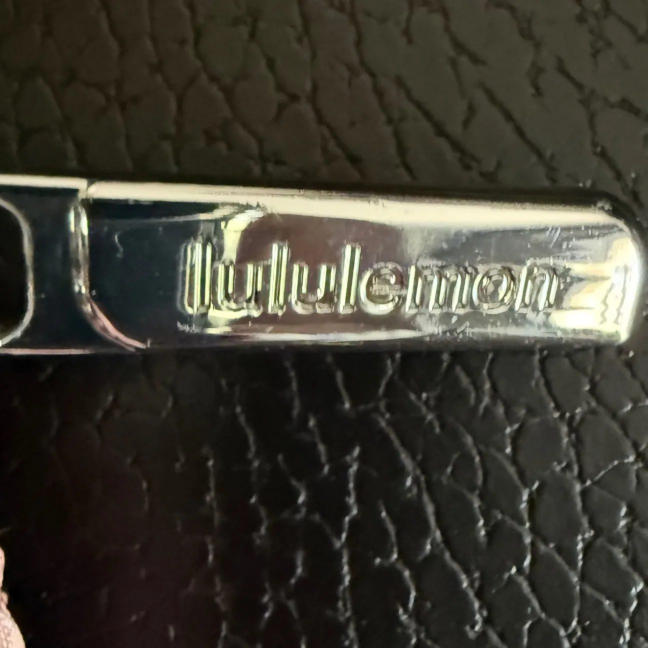 Lululemon Pink‎ Belt Bag Everywhere Mini Pouch Key Chain Coin Purse - Image 4