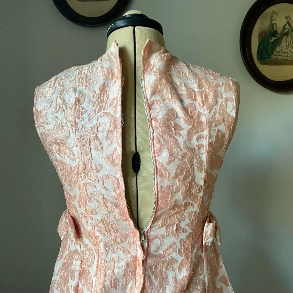 VINTAGE 1960s pink brocade babydoll dress Size 0P - Image 7