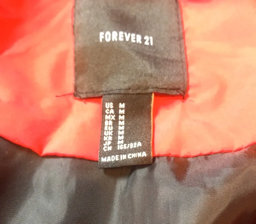 Forever 21 Puffer Jacket - Image 2
