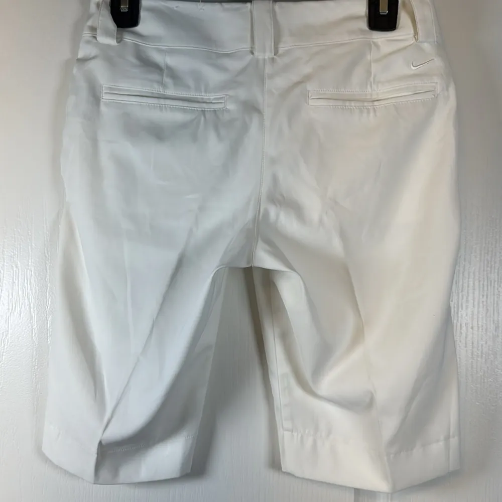 Nike Dri-Fit Golf Tour Performance White Bermuda Shorts Size 2 EUC #5568 - Image 4