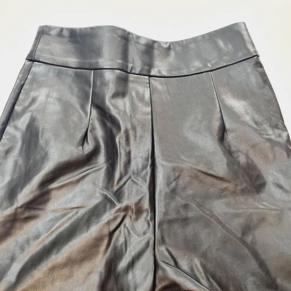 Superdown Adonia Zipper Front Pant in Black Small - Image 8