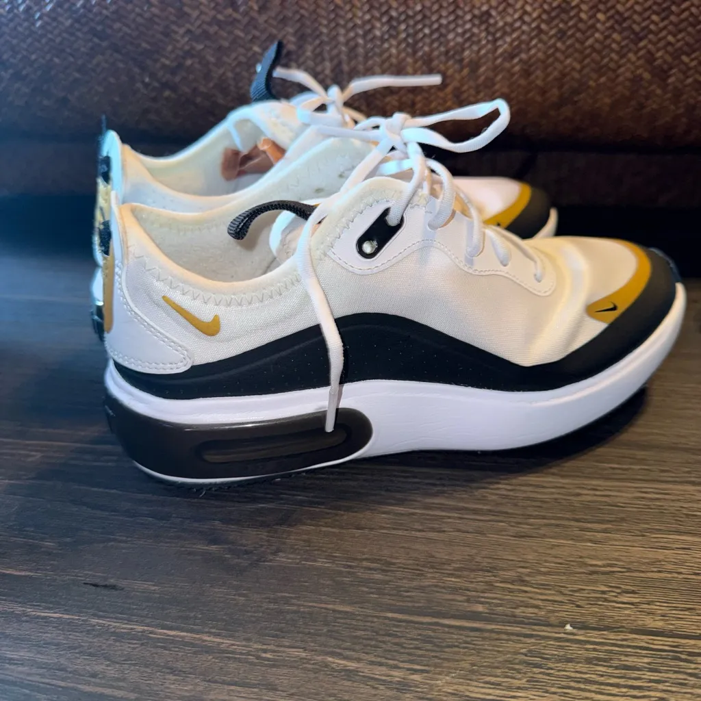 Nike Air Max Dia Icon Clash Womens Sneaker - Image 8